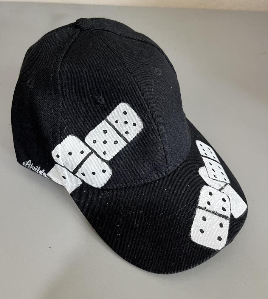 caps